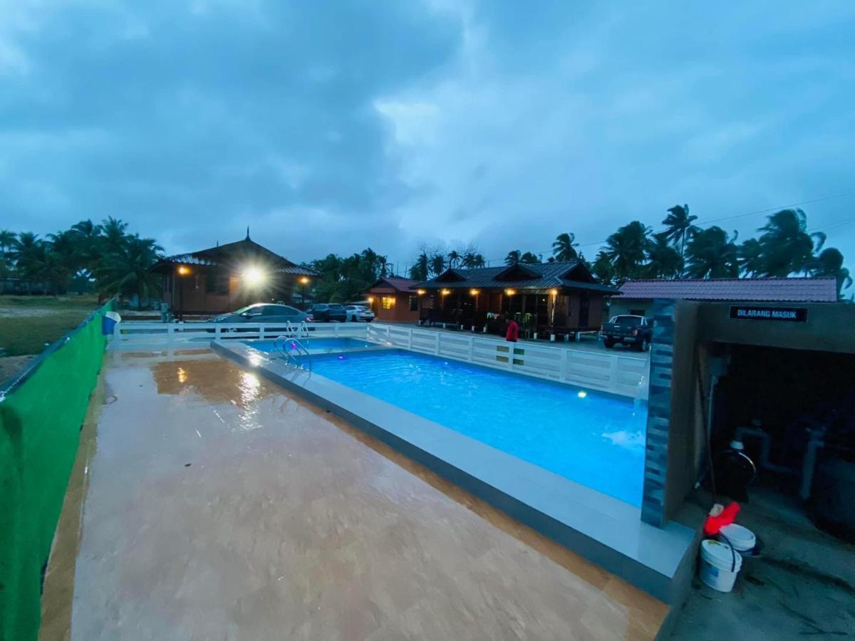 Tts Staycation Chalet Kampung Penarik Kültér fotó