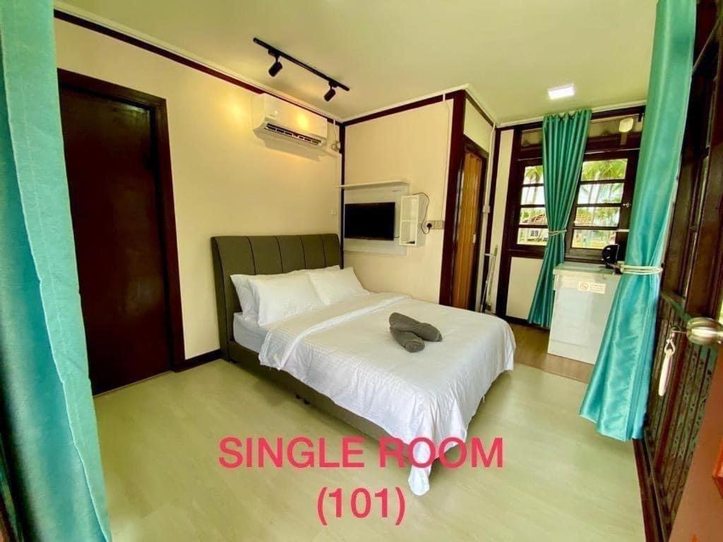 Tts Staycation Chalet Kampung Penarik Kültér fotó